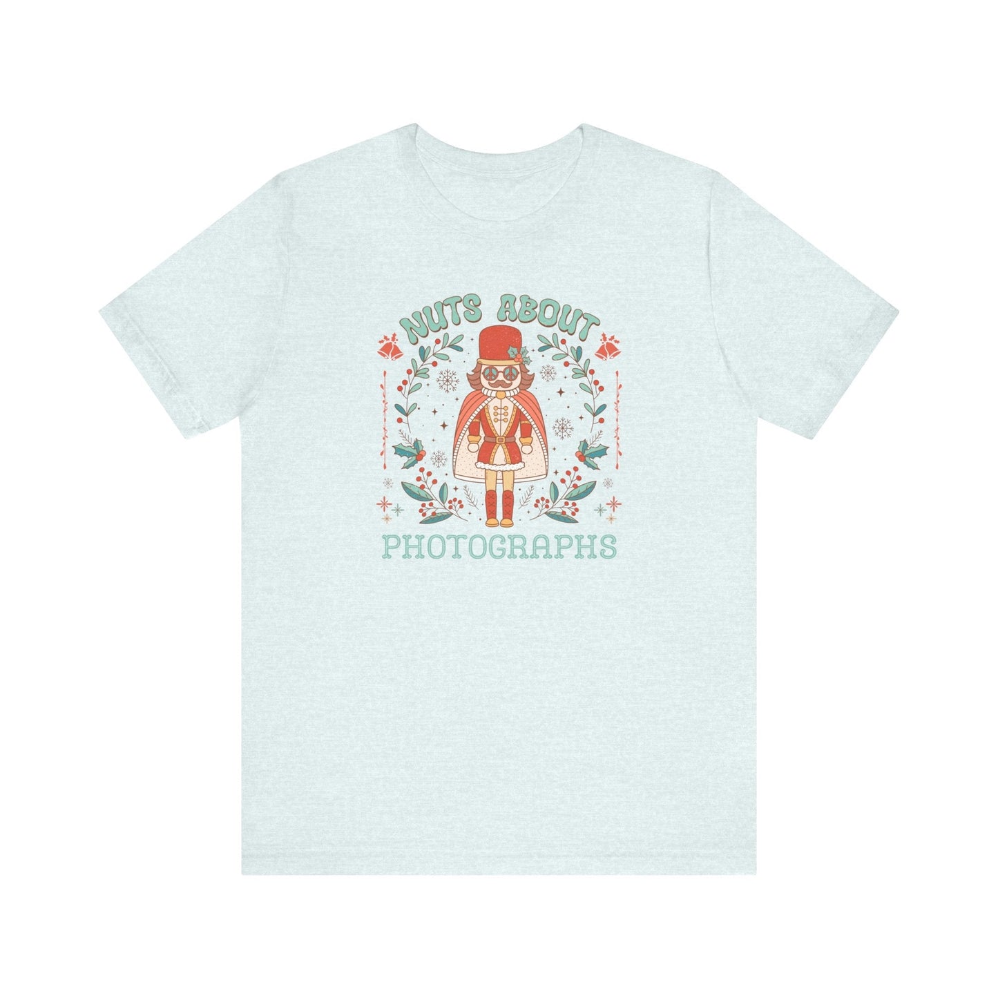 Funny Photographer Tee Shirt for Christmas: Nuts About Photographs