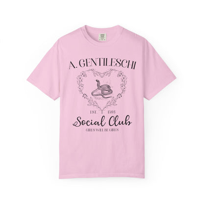 Artemisia Gentileschi T-Shirt