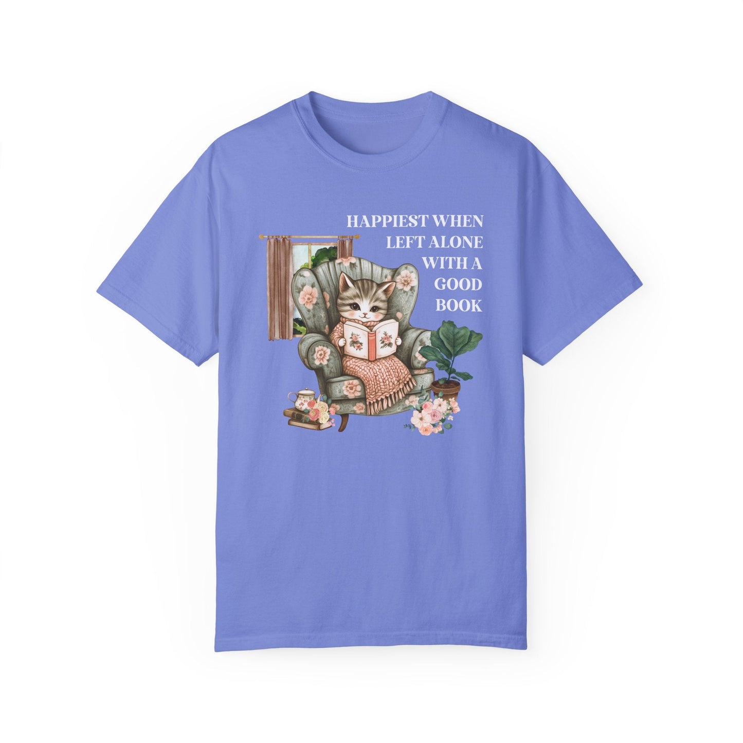 Bookish Cat Lover T-Shirt for Cat Mom