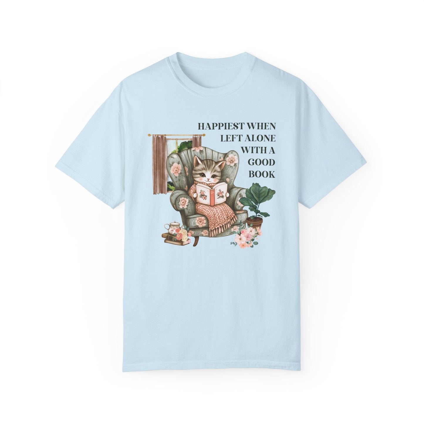 Bookish Cat Lover T-Shirt for Cat Mom