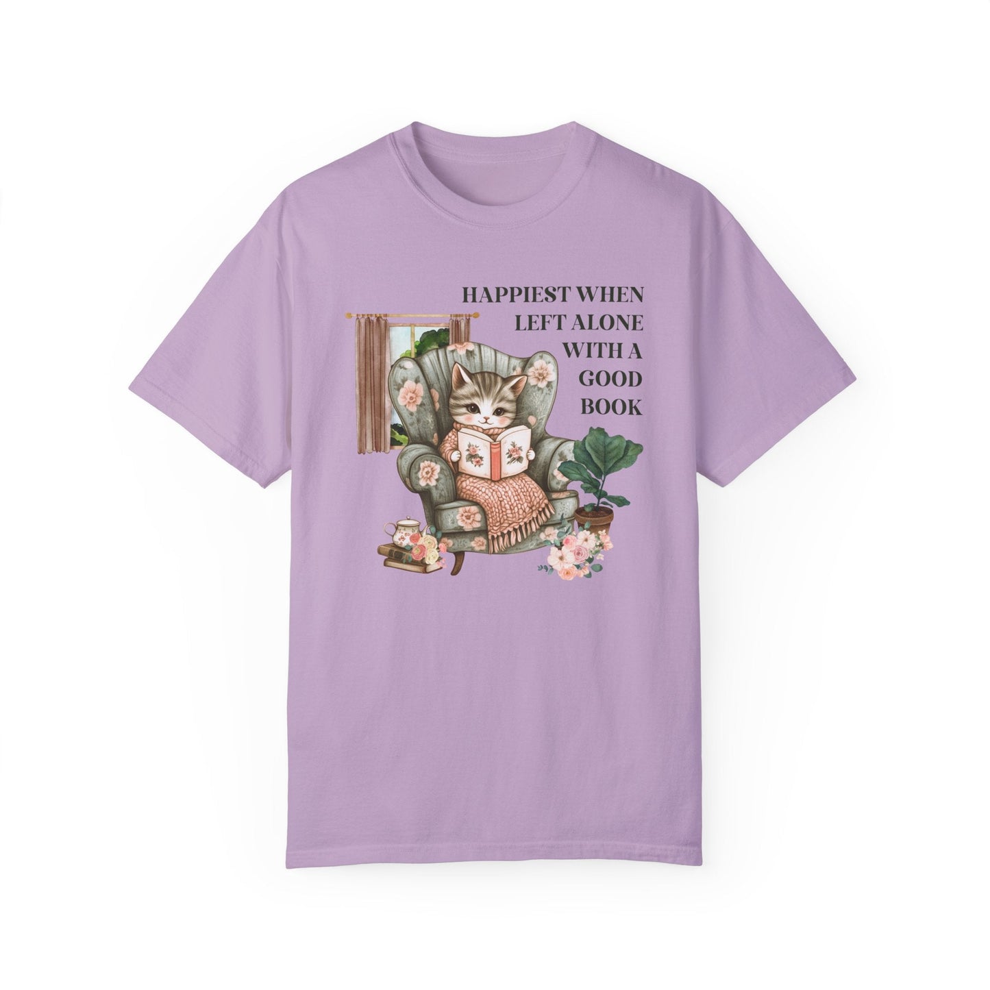 Bookish Cat Lover T-Shirt for Cat Mom