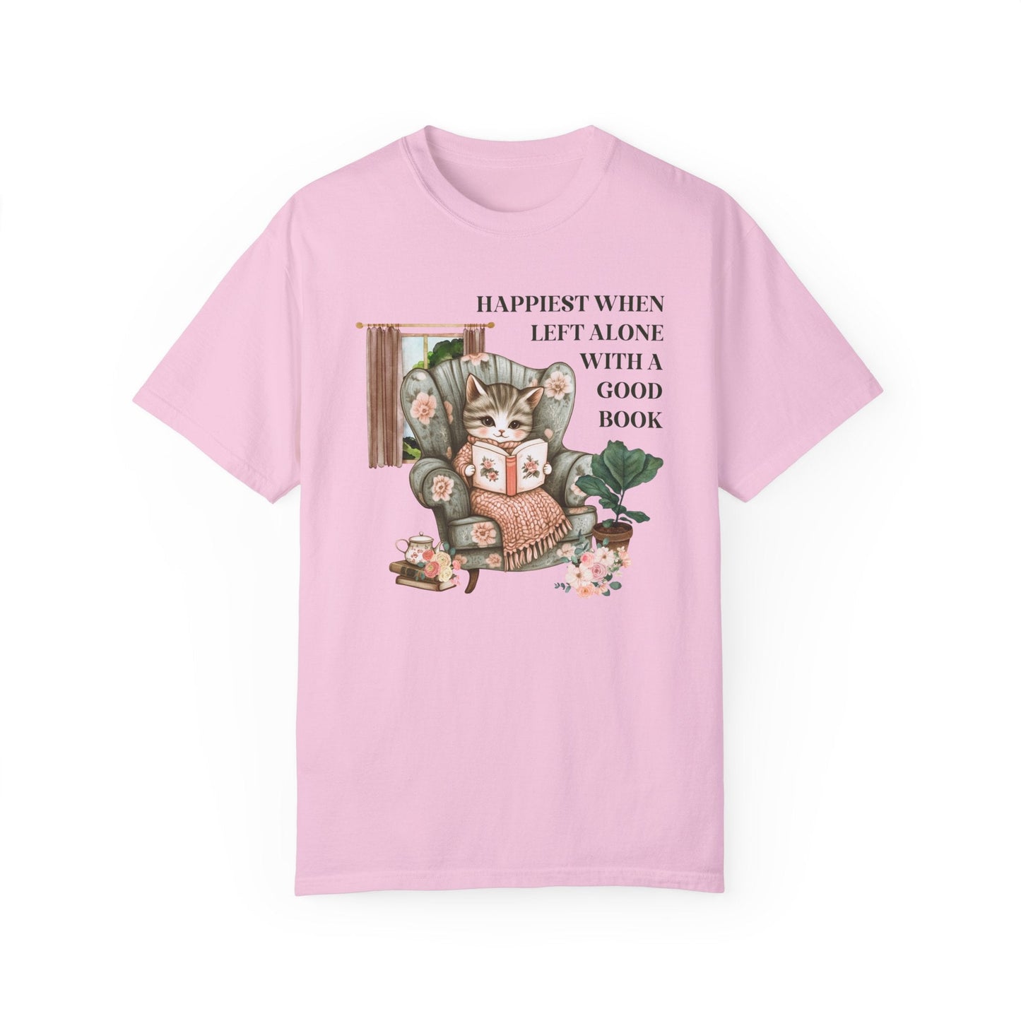 Bookish Cat Lover T-Shirt for Cat Mom
