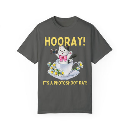 Cat Tee: It's a Photoshoot Day!