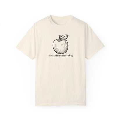 Cool Kids Love Learning Tee