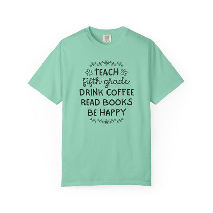 Bookish Fifth Grade Teacher Tee
