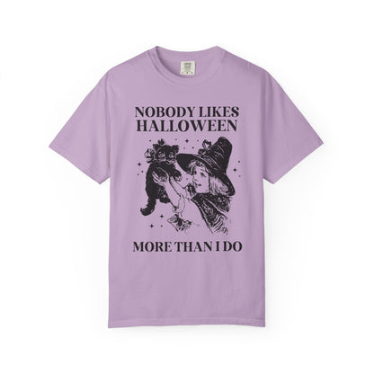 Nobody Likes Halloween Cat Tee