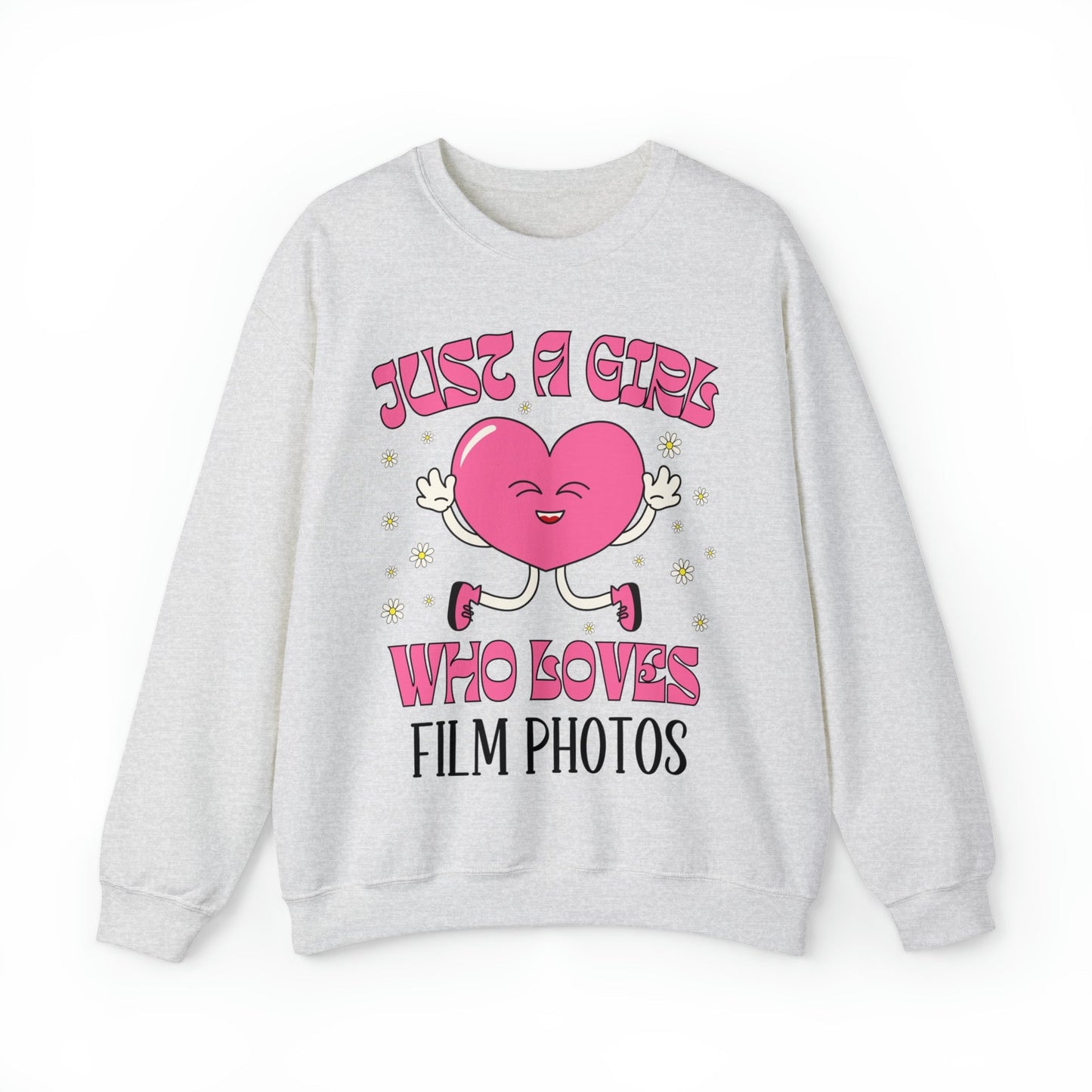 Funny Photographer Sweatshirt for Film Photographer: Cute Retro Heart