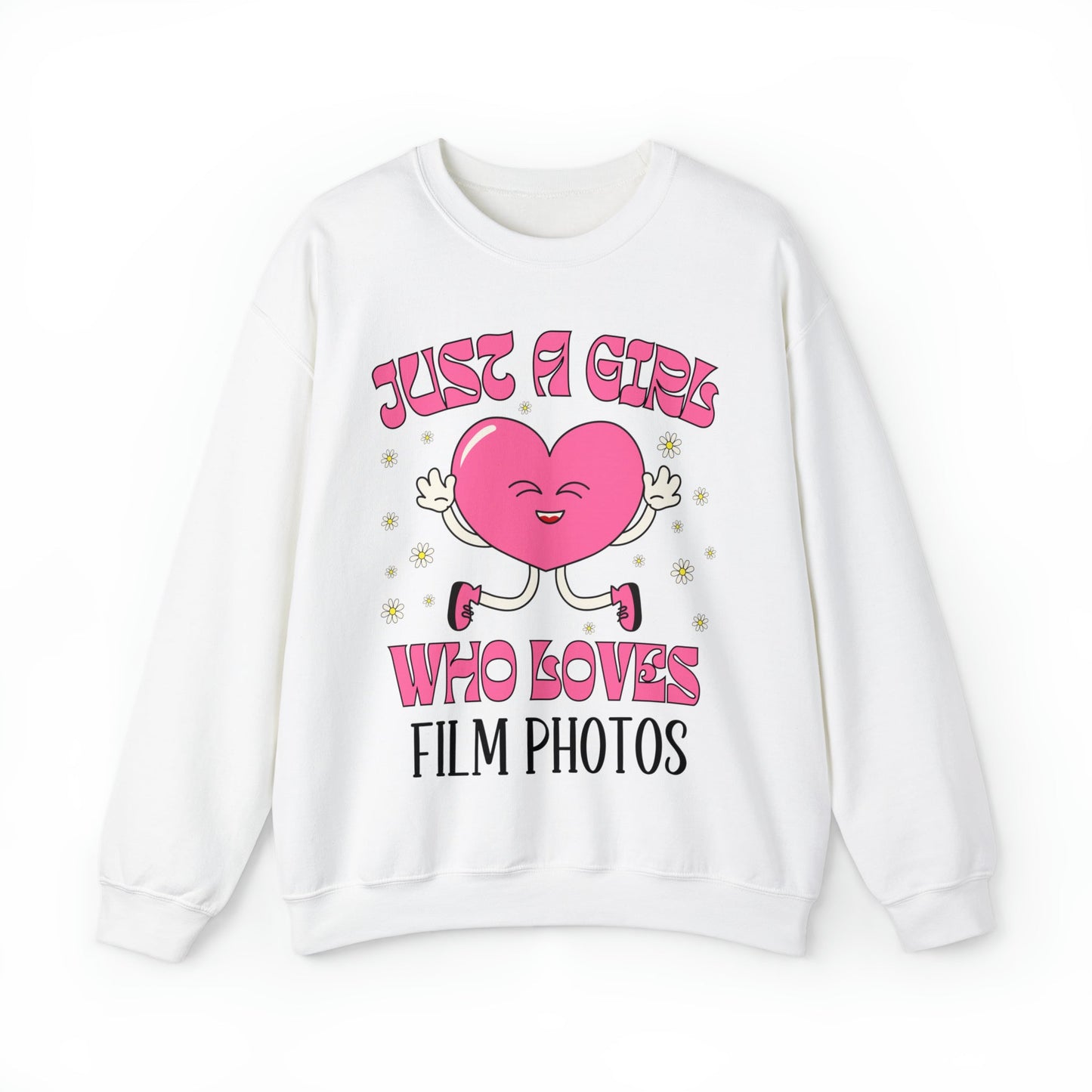 Funny Photographer Sweatshirt for Film Photographer: Cute Retro Heart