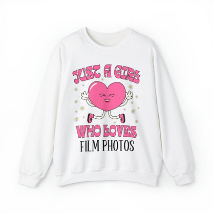 Funny Photographer Sweatshirt for Film Photographer: Cute Retro Heart