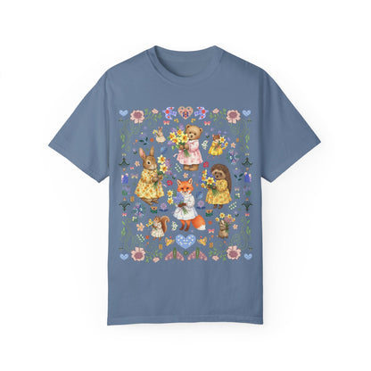 Kitschy Animal Lover T-Shirt