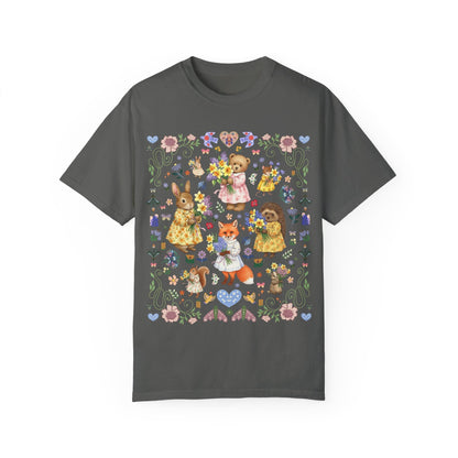 Kitschy Animal Lover T-Shirt