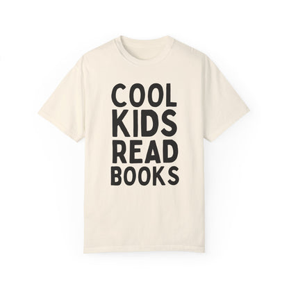 Minimalist Book Lover Teacher T-Shirt