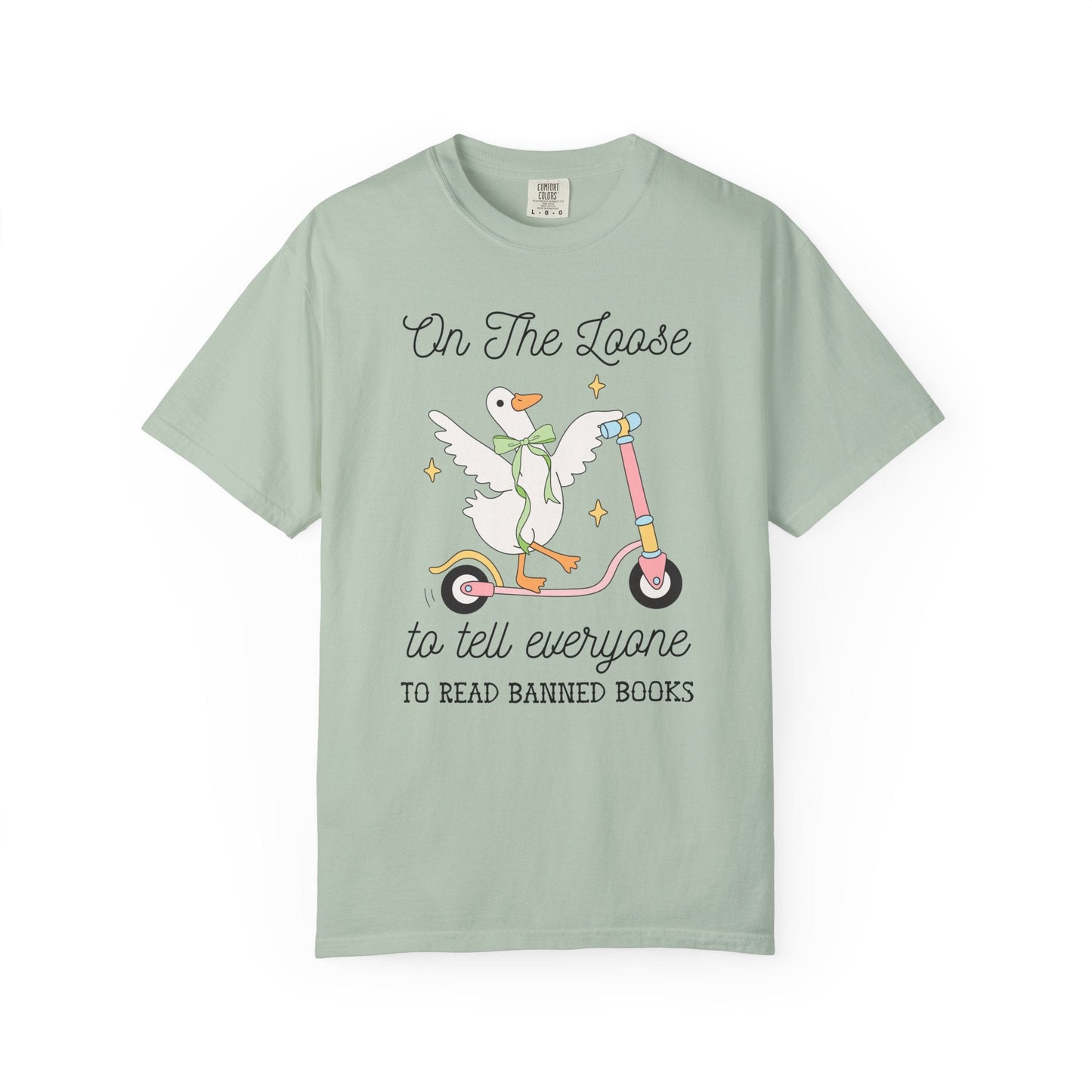 Read Banned Books Tee Shirt