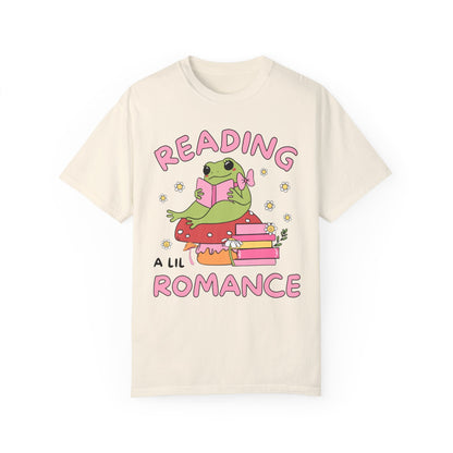 Reading a Lil Romance Tee