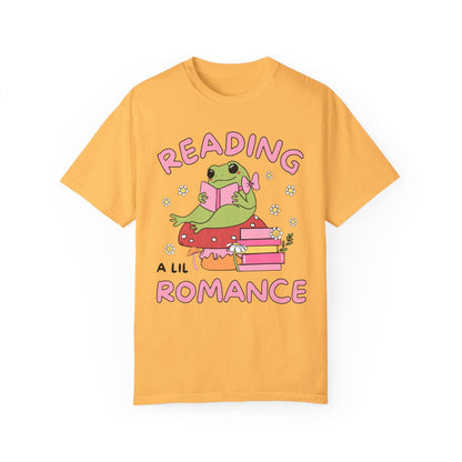 Reading a Lil Romance Tee