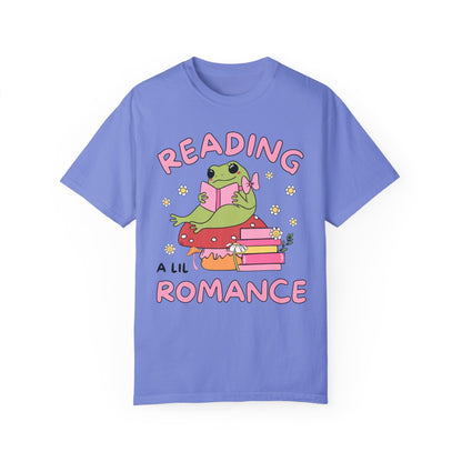 Reading a Lil Romance Tee