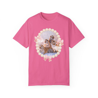 Tigers Sitting in Snow: T-Shirt