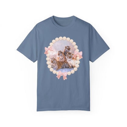 Tigers Sitting in Snow: T-Shirt