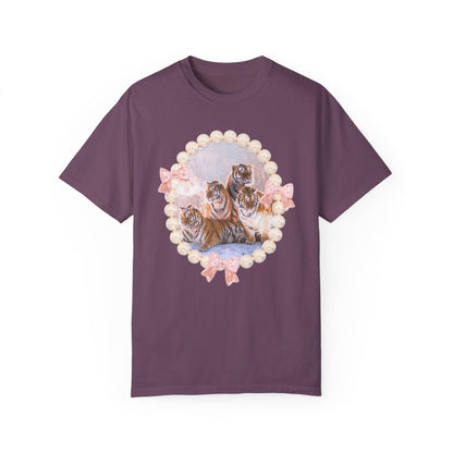 Tigers Sitting in Snow: T-Shirt